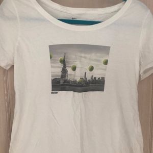 Nike Tennis Shirt